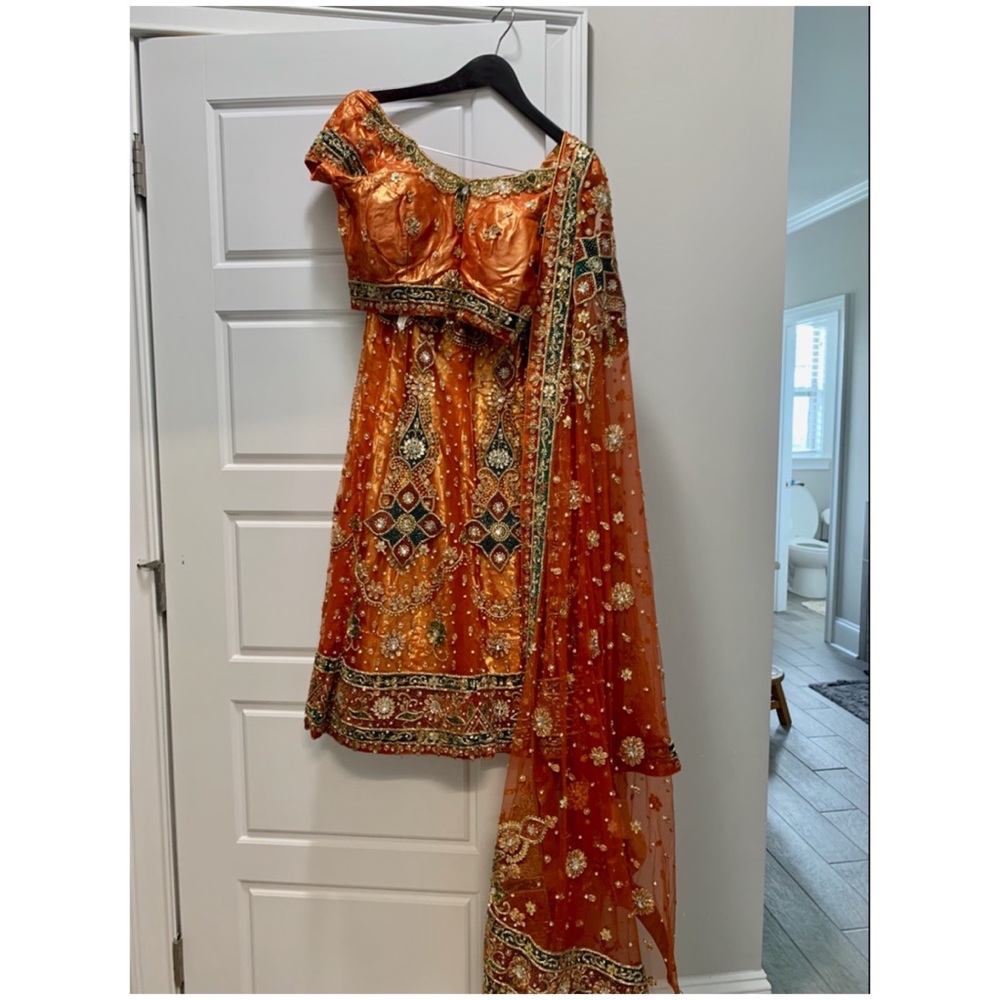 Heavy embroidered Chaniya choli